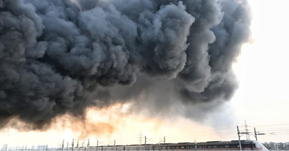 Massive Fire Engulfs Delhi Warehouse in Ashok Nagar Massive Fire Engulfs Delhi Warehouse in Ashok Nagar
