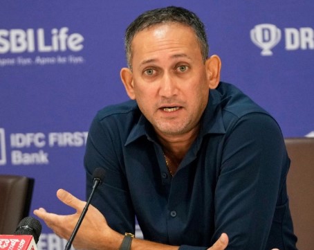 Agarkar tells BCCI he wants to step down as chief selector