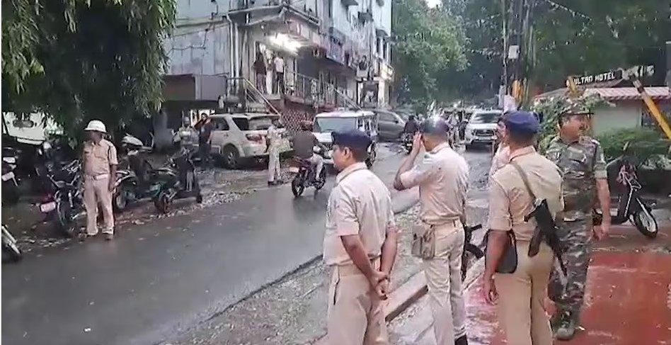 Jamshedpur bank heist: Rs 42 lakh cash, 23 kg gold looted
