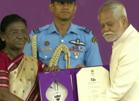 Sanjay Mishra Wins First National Award, Mother Asks, ‘Have You Eaten?’