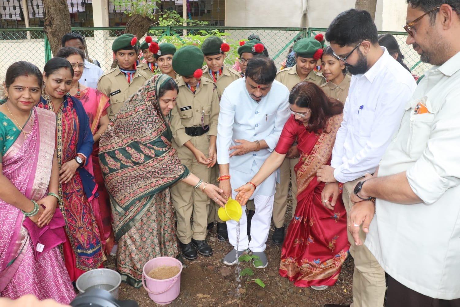 Bhopal Schools Host ‘Seva Se Sankalp’ Speech and Painting Competitions