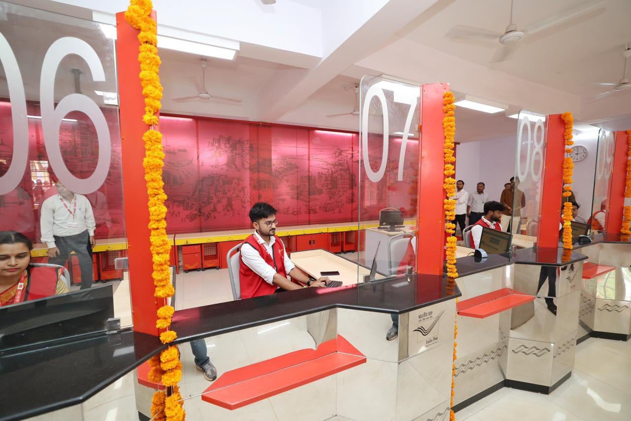 Scindia inaugurates renovated Shivpuri head post office, lays training centre foundation