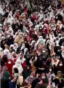 PoK protesters demand LoC fencing removed, routes to India reopened PoK protesters demand LoC fencing removed, routes to India reopened
