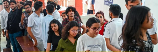 DUSU vote counting begins as High Court bars victory processions