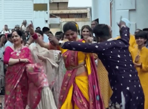Bollywood Stars Add Festive Glitter to Mumbai’s 2026 Ganpati Celebrations