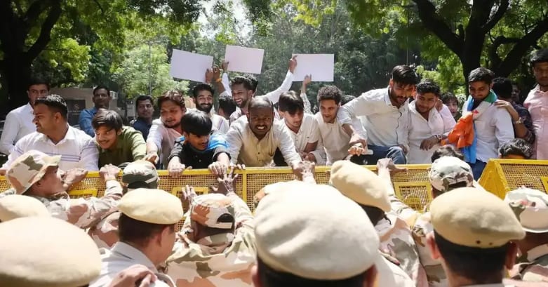 Jantar Mantar Protest Builds Outside Police Barricades
