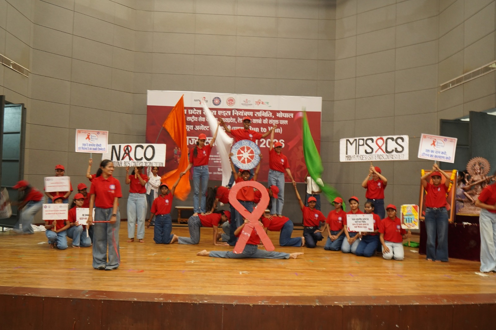 Youth spread HIV awareness message at Red Run Mini Marathon