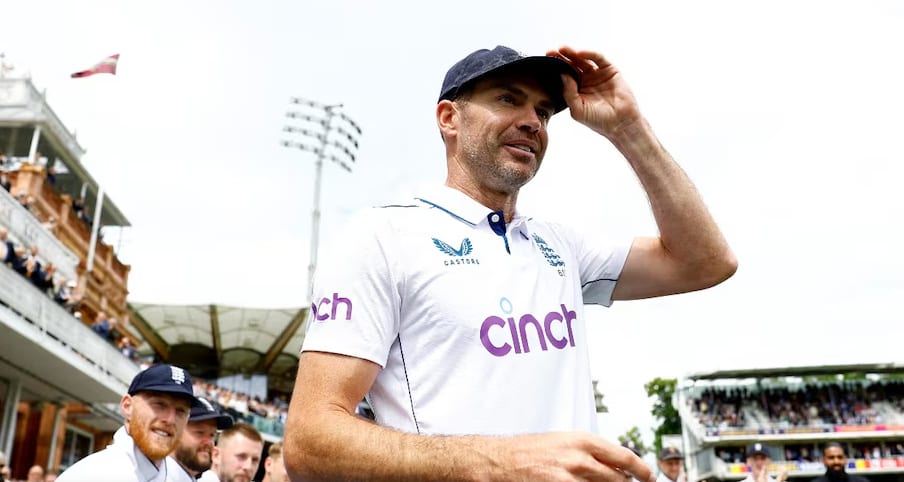 James Anderson emotional as 25-year Lancashire association nears its end