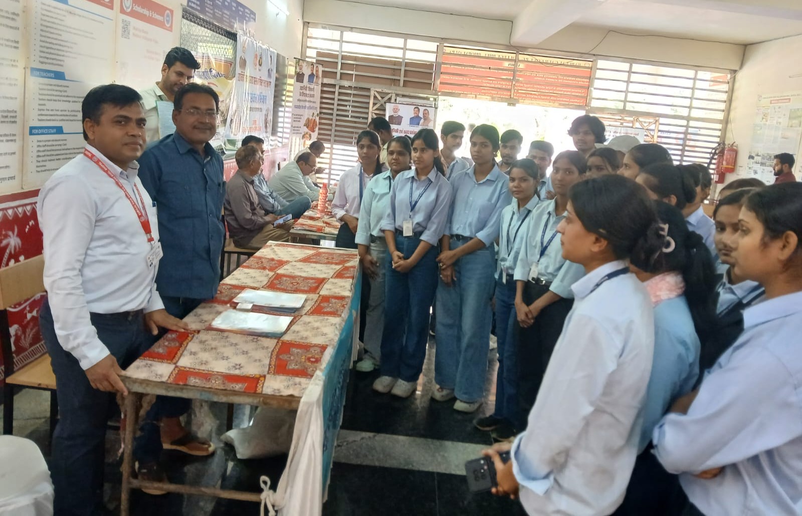 Swadeshi Fair Inspires Youth Towards Self-Reliance and Entrepreneurship in Bhopal