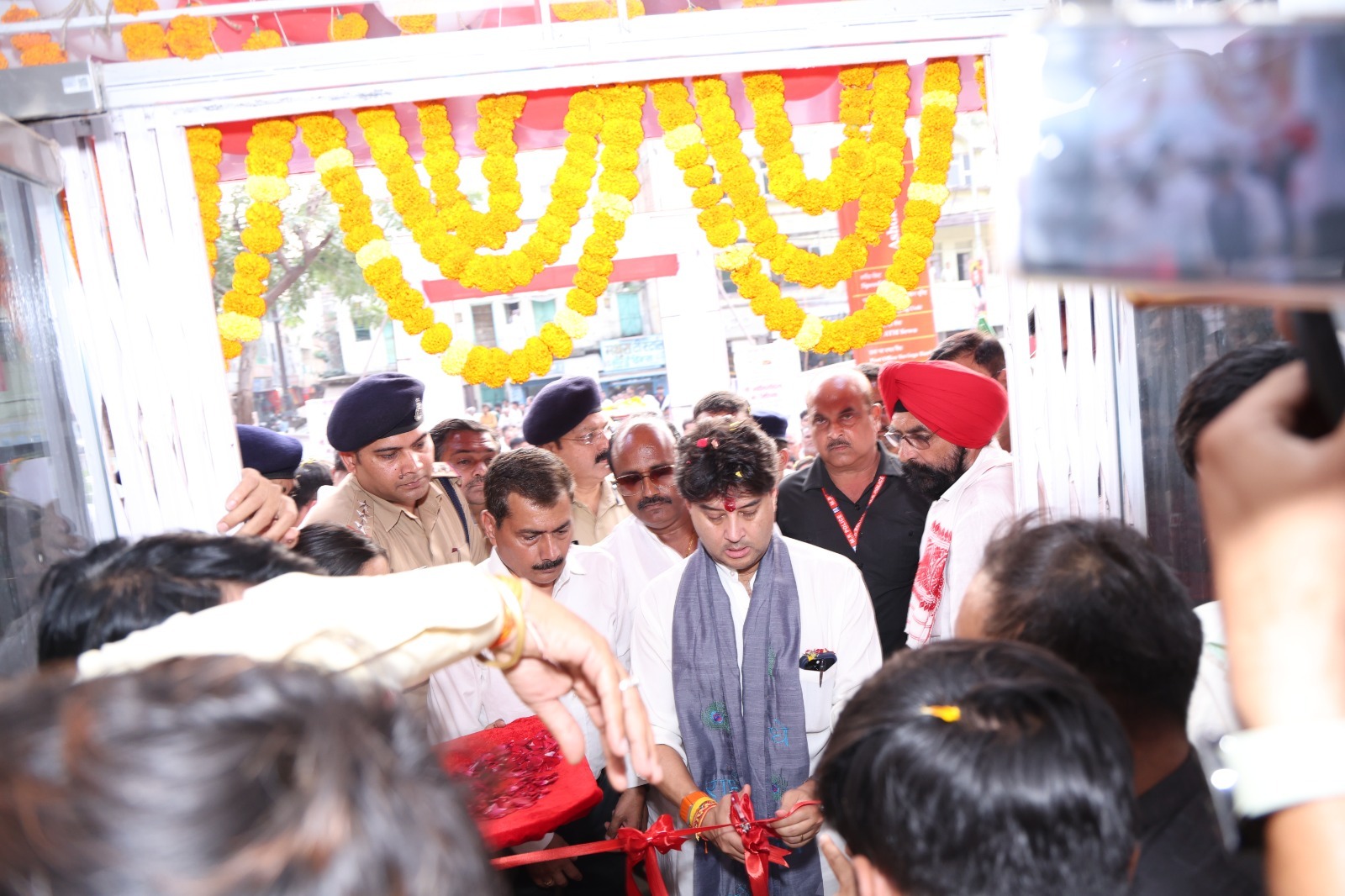 Scindia to inaugurate newly built Ashoknagar Head Post Office building Scindia to inaugurate newly built Ashoknagar Head Post Office building