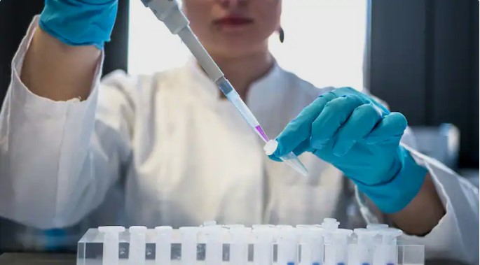 Russia Anti-Plague Lab Death Sparks Infection Concerns, 200 Under Watch
