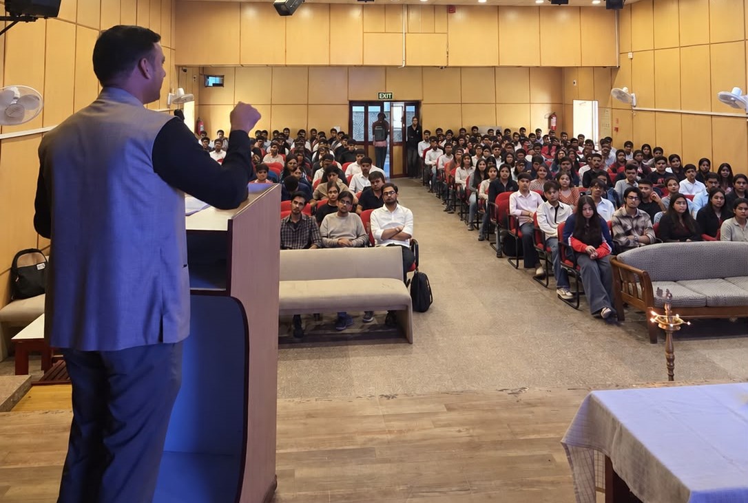 Special lecture on National Unity Day held at Delhi University Special lecture on National Unity Day held at Delhi University