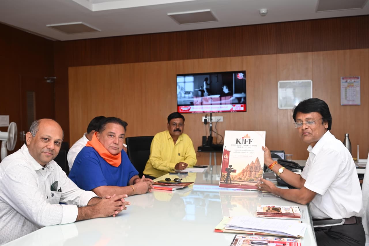 Actor Raja Bundela Shares Cinema Career Tips With MCU Students