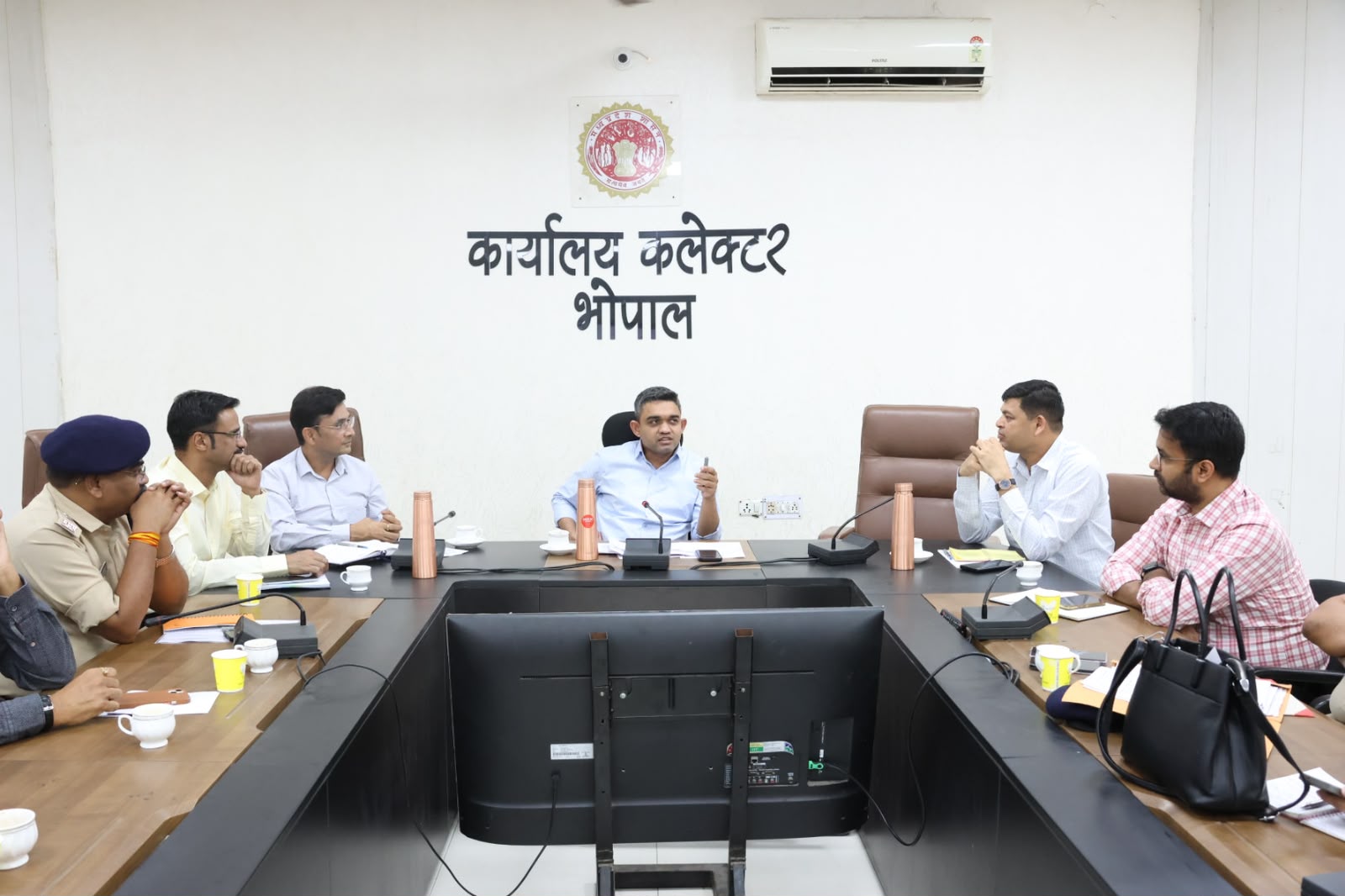 Collector Mishra Orders Intensified Drive Against Drug Abuse in Bhopal