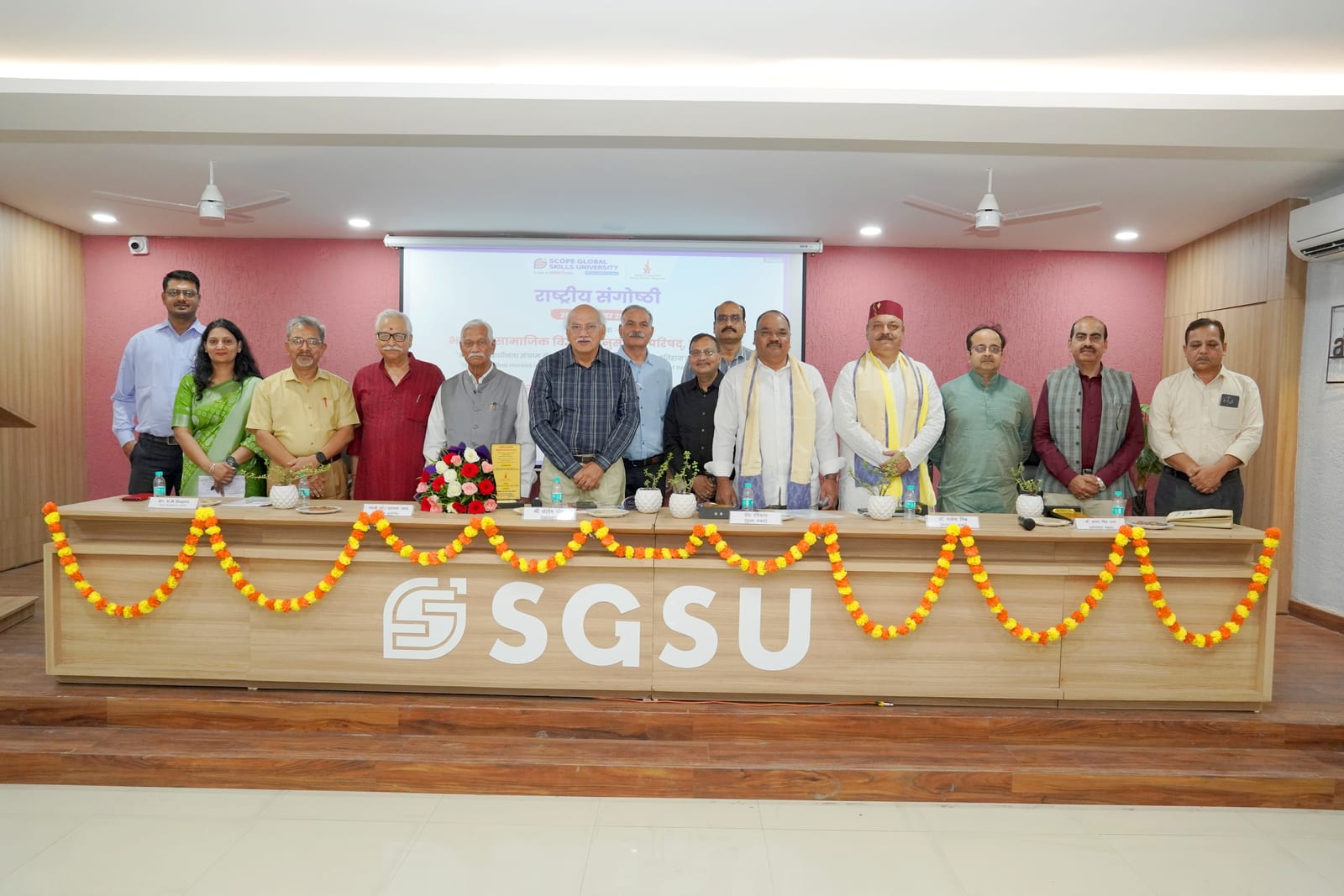 Two-day national seminar on tribal heroes concludes at Bhopal SGSU