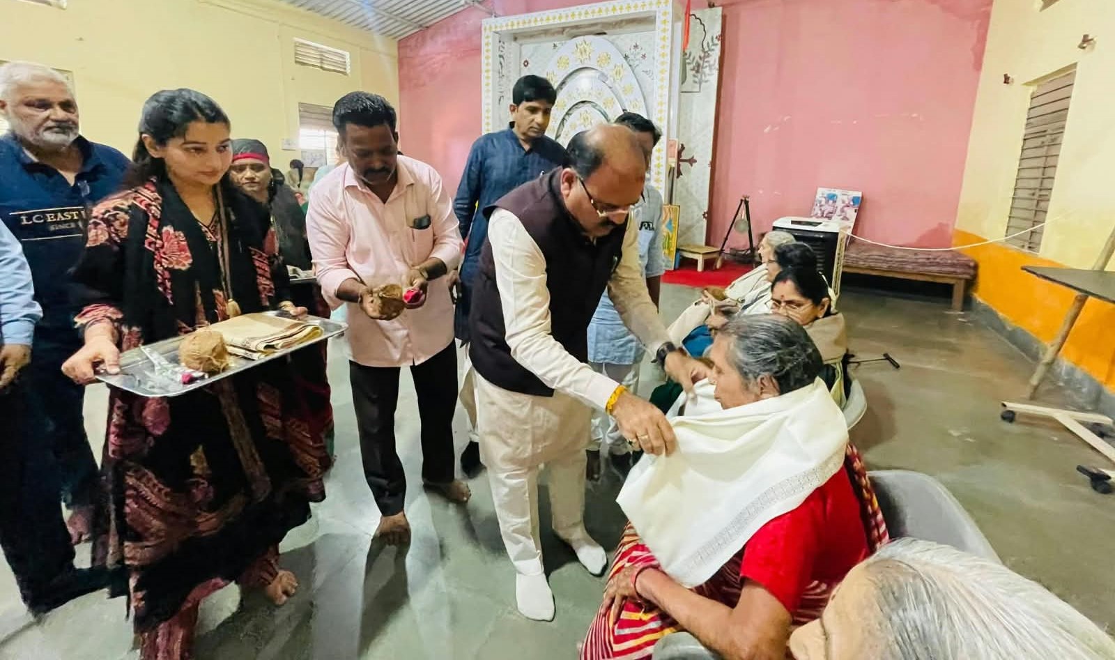 Health camp, meals organised for elderly under Seva Sankalp campaign