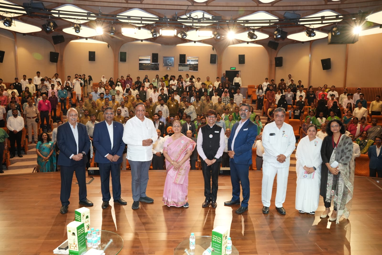 Mumbai’s frontline workers honoured at Global Dignity Day national launch