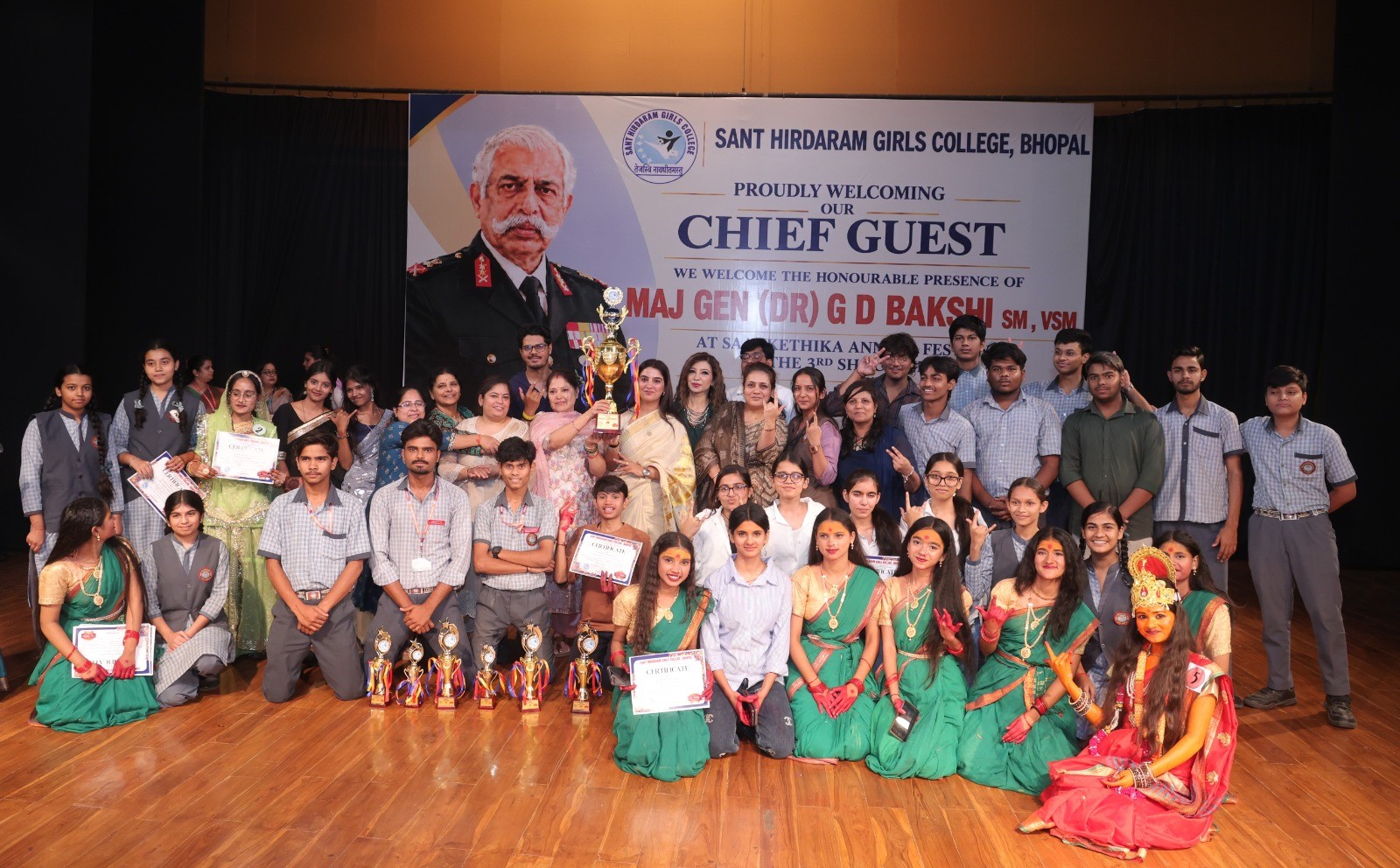 Sanketika and MUN inaugurated at Sant Hirdaram Girls College, Bhopal