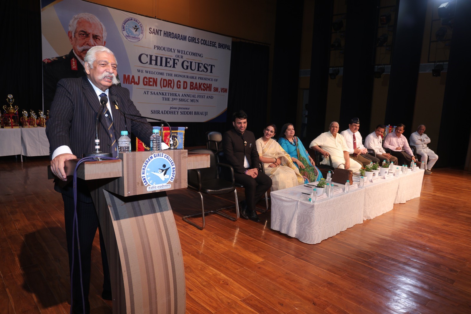 Sanketika and MUN inaugurated at Sant Hirdaram Girls College, Bhopal