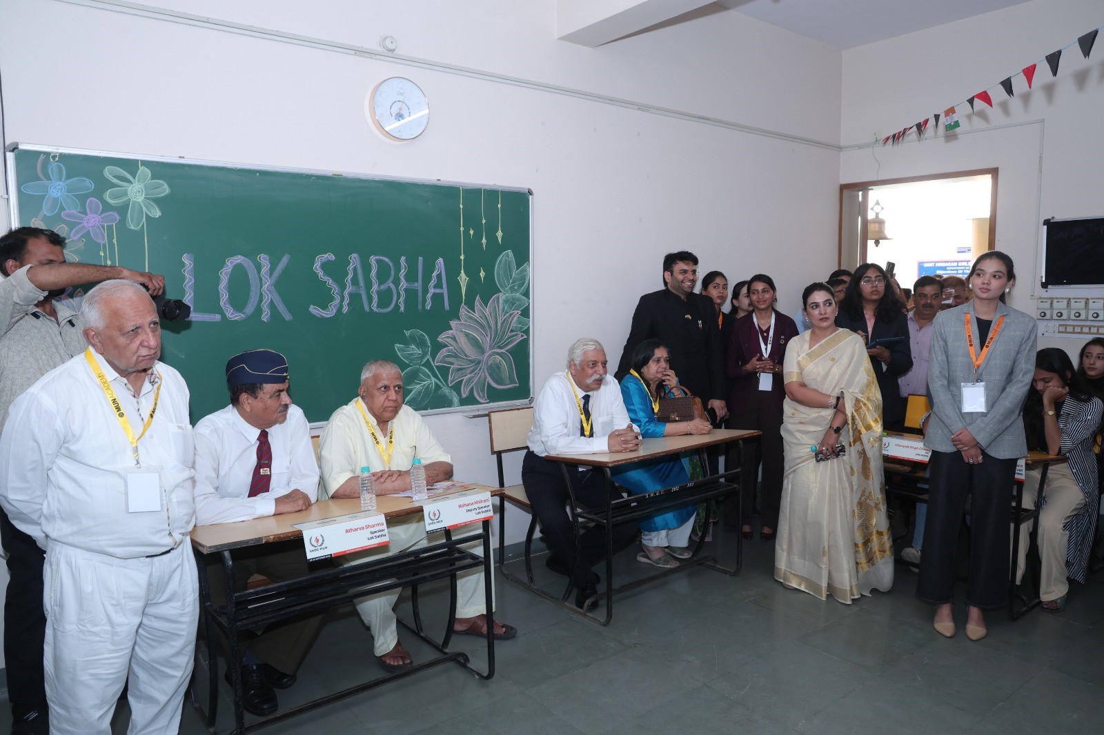 Sanketika and MUN inaugurated at Sant Hirdaram Girls College, Bhopal