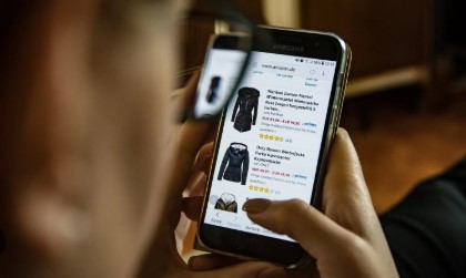 Stay Alert While Shopping Online This Festive Season: Fake Offers Could